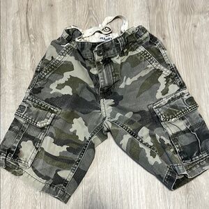 4/$30 Old Navy Kids Camouflage Cargo Shorts